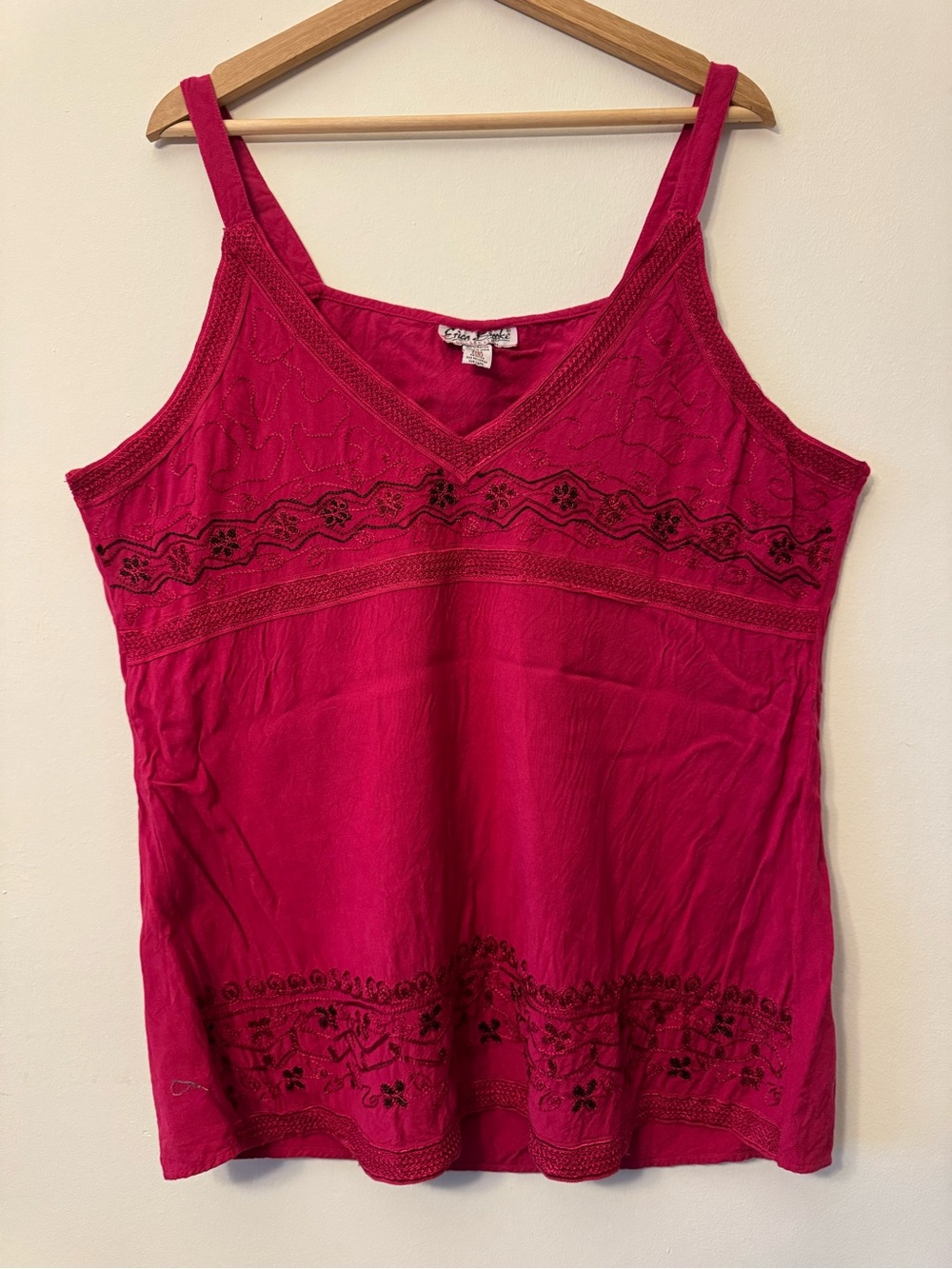 Erica Brooke Fuchsia Embroidered Camisole Size 18 Boho V-Neck Sleeveless Top